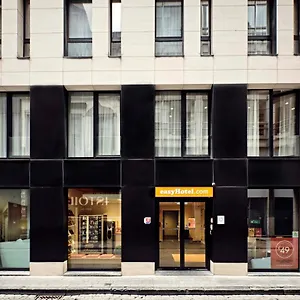 Easyhotel Centre 3* בריסל