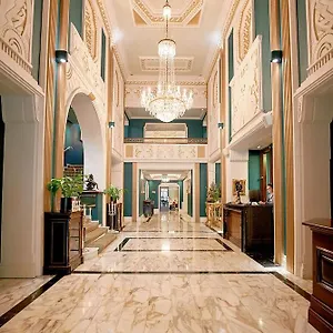 **** Otel Imperial İrlanda