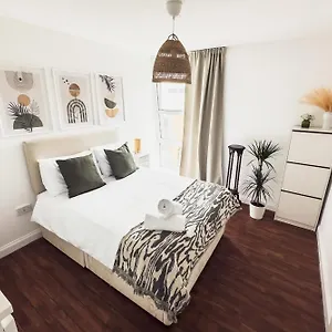 Apartment O'connell Place